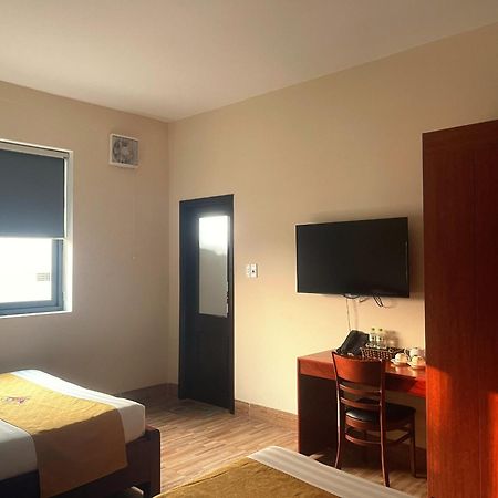 Khach San Hoa Binh Quang Tri Hotel Dong Ha Екстериор снимка