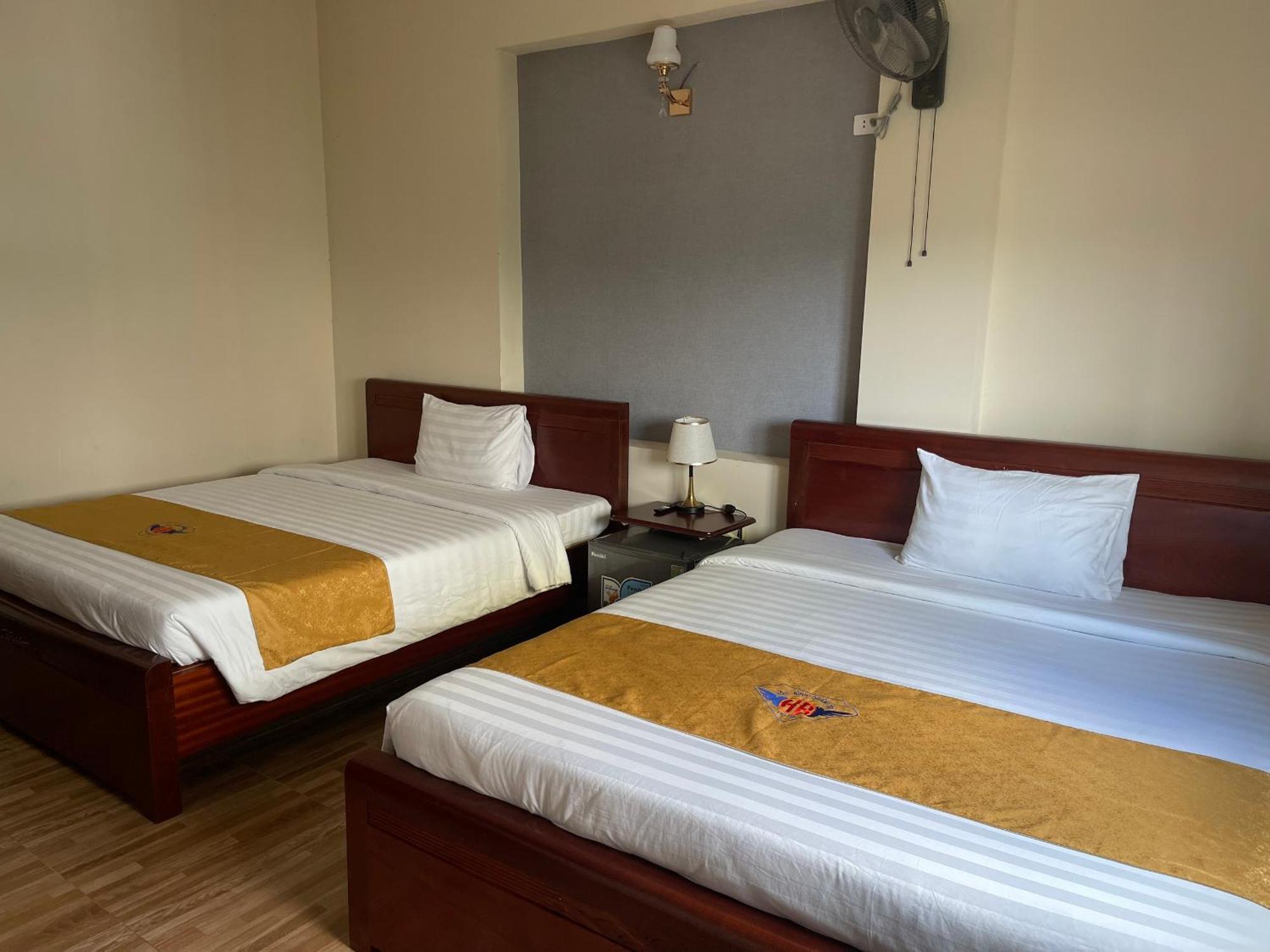 Khach San Hoa Binh Quang Tri Hotel Dong Ha Екстериор снимка