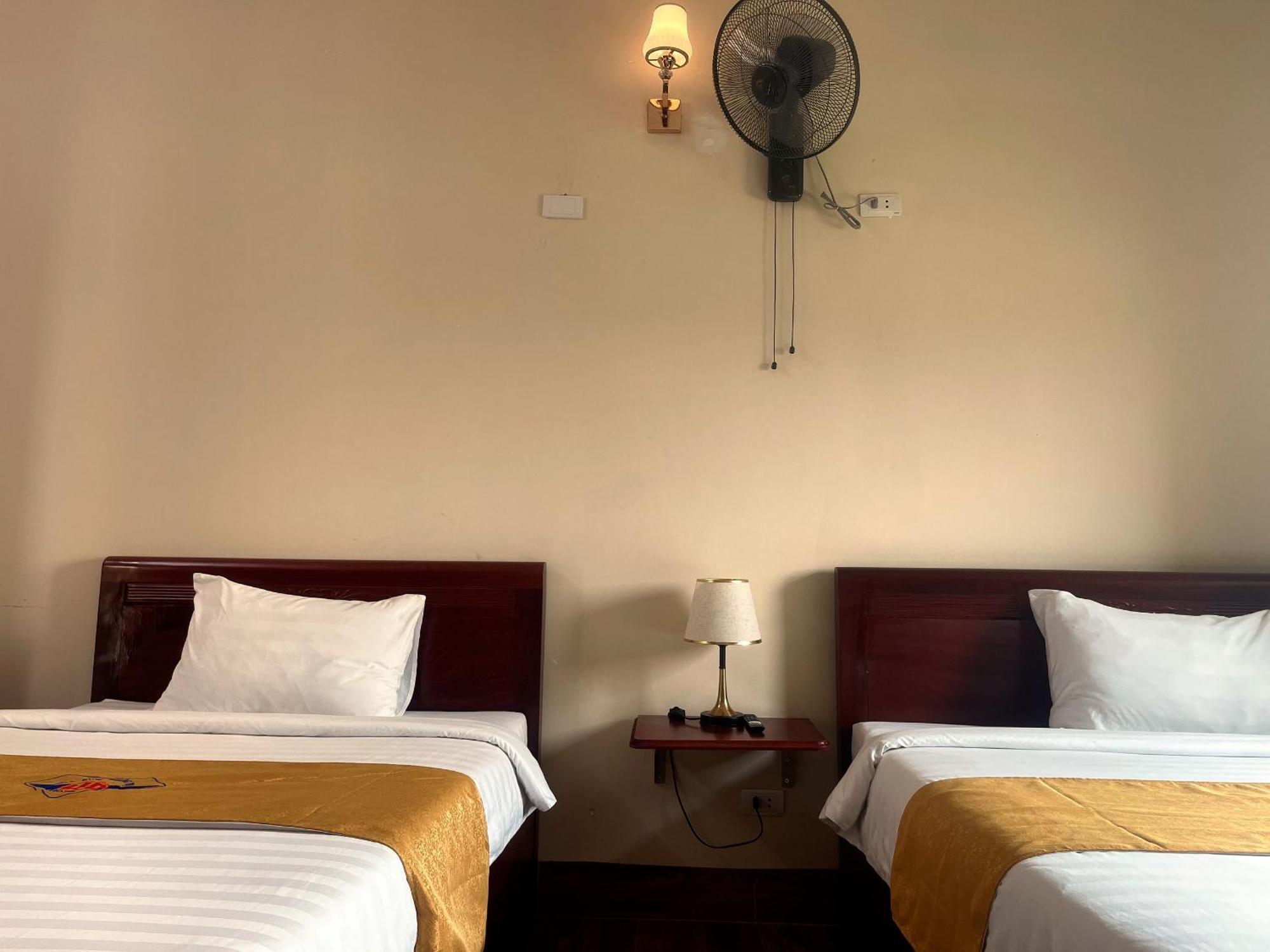 Khach San Hoa Binh Quang Tri Hotel Dong Ha Екстериор снимка