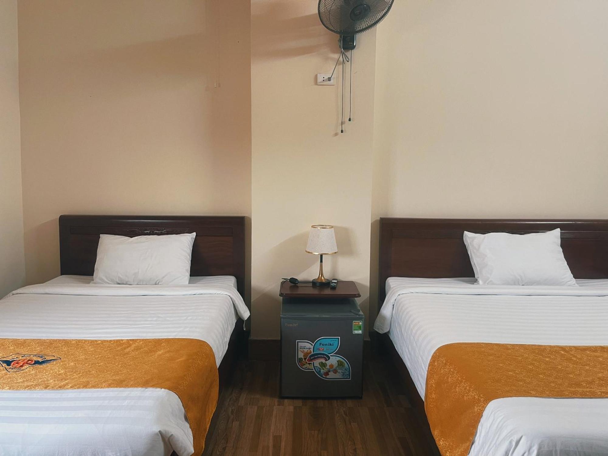 Khach San Hoa Binh Quang Tri Hotel Dong Ha Екстериор снимка