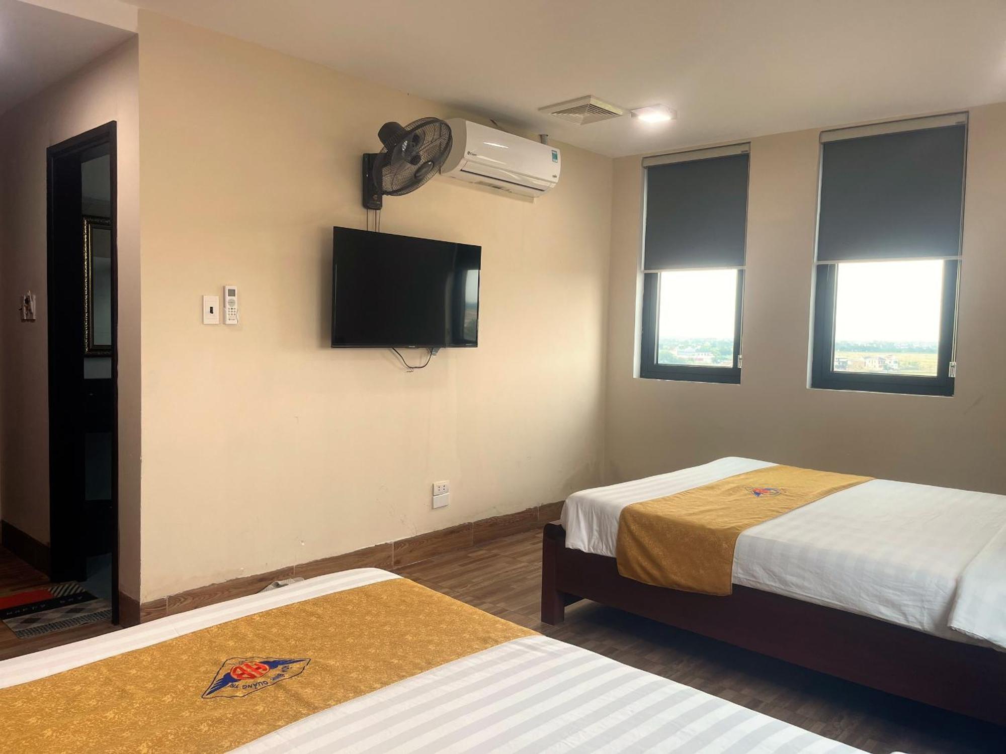 Khach San Hoa Binh Quang Tri Hotel Dong Ha Екстериор снимка