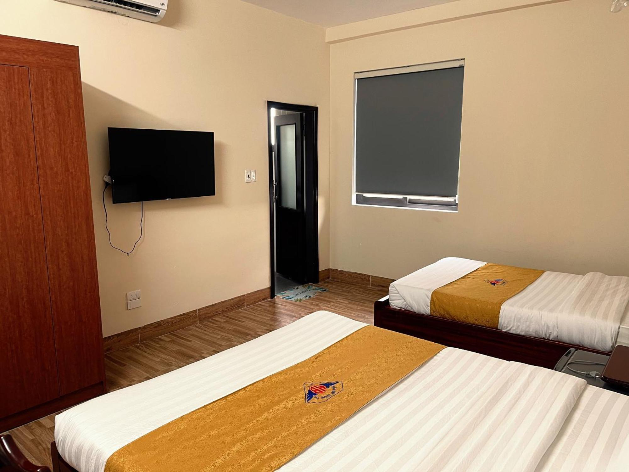 Khach San Hoa Binh Quang Tri Hotel Dong Ha Екстериор снимка
